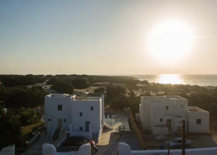 Cedar Forest Alyko Oceanfront 4br With Private Heated Pool & Access Villa Spiaggia di Aliko