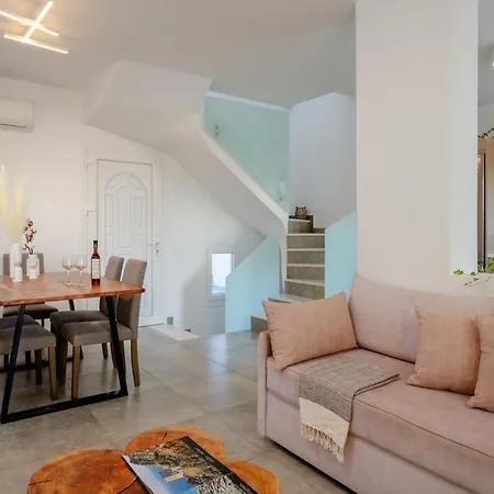 Вилла Cedar Forest Alyko Oceanfront 4br With Private Heated Pool & Access