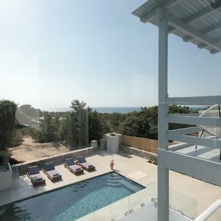 Вилла Cedar Forest Alyko Oceanfront 4br With Private Heated Pool & Access